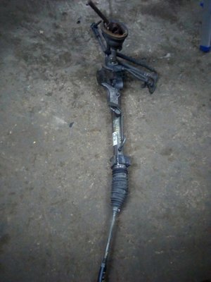 Toyota ist steering rack