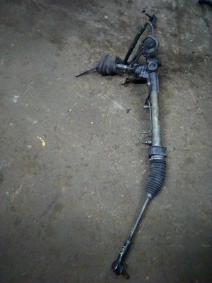 Toyota ist steering rack
