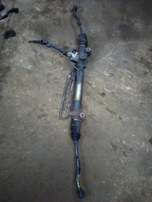 Toyota Estima steering rack