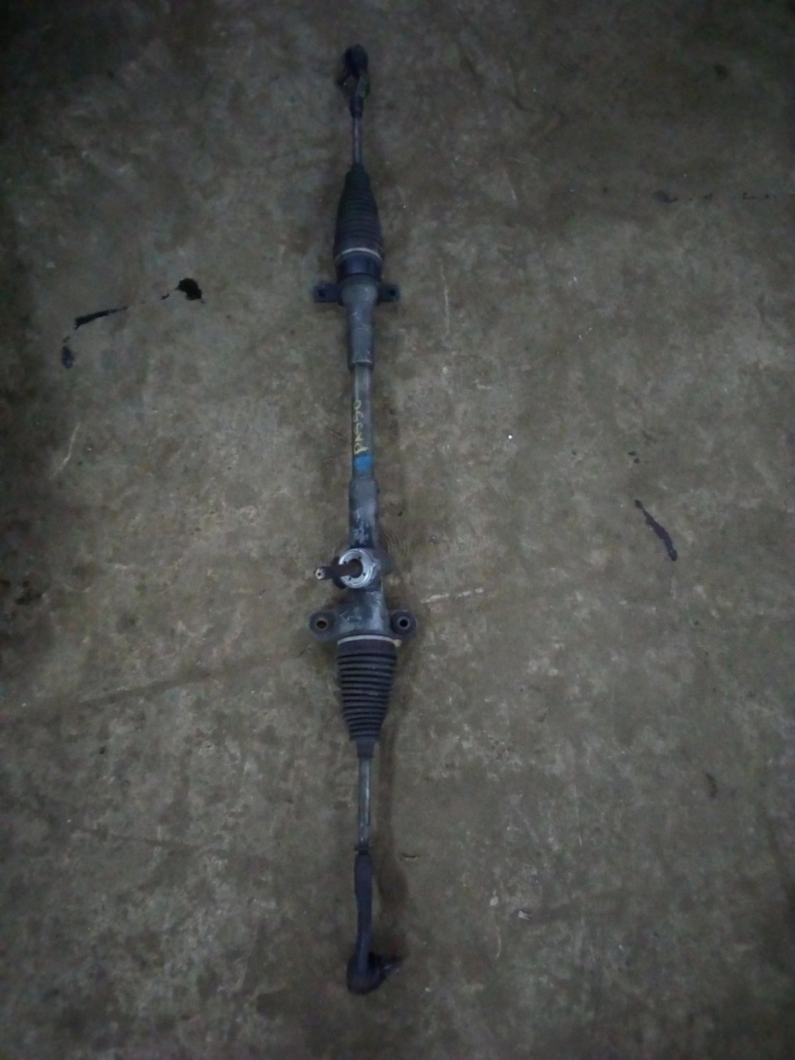 Toyota passo steering rack