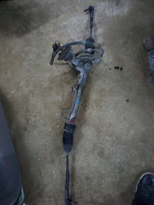 Toyota platz steering rack