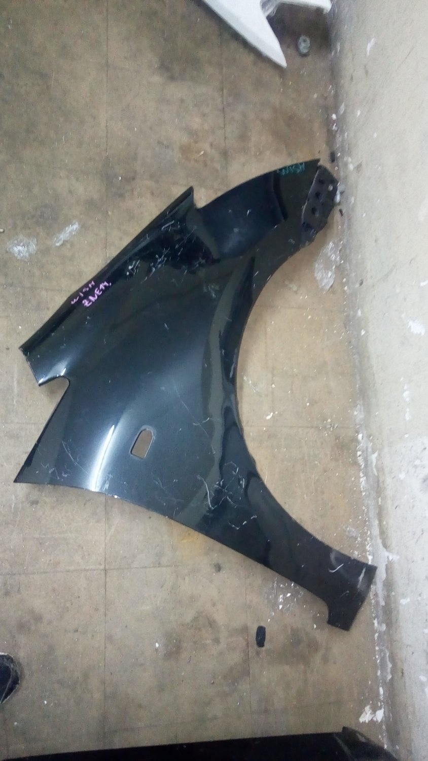 Toyota wish wing