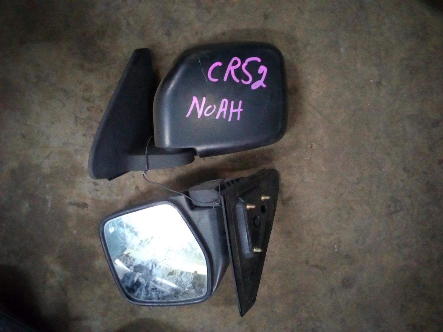 Toyota Noah CR52 side mirror