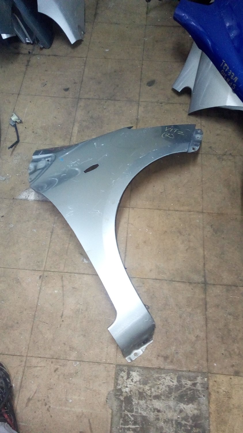 Vitz ksp90 wing