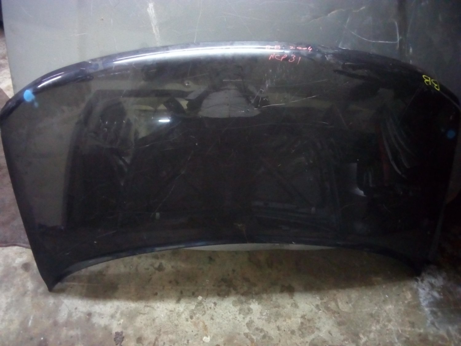 Toyota BB bonnet