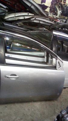 Nissan Note front right door
