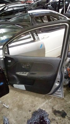 Nissan Note front right door