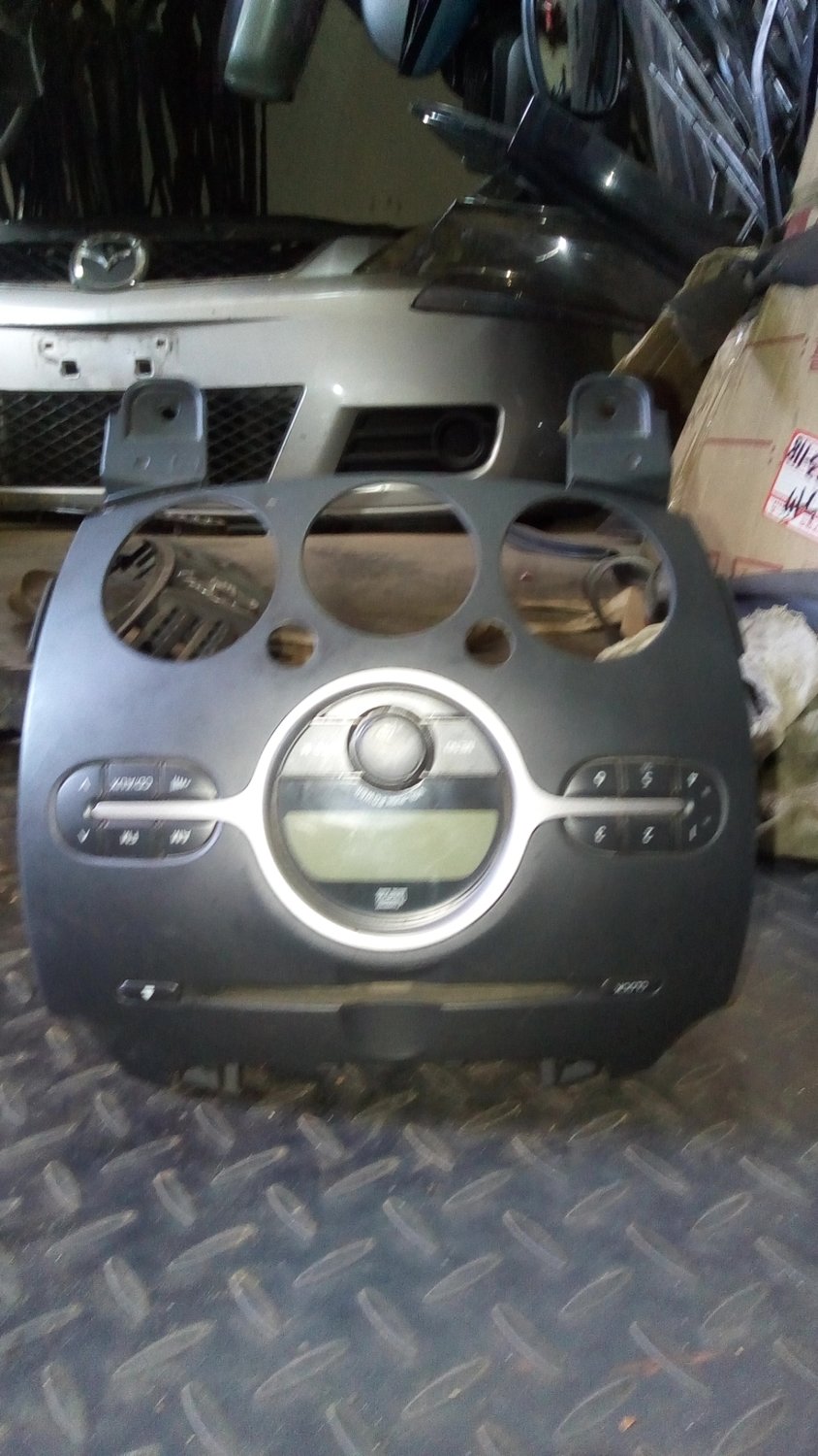 Mazda Demio dE3ps radio