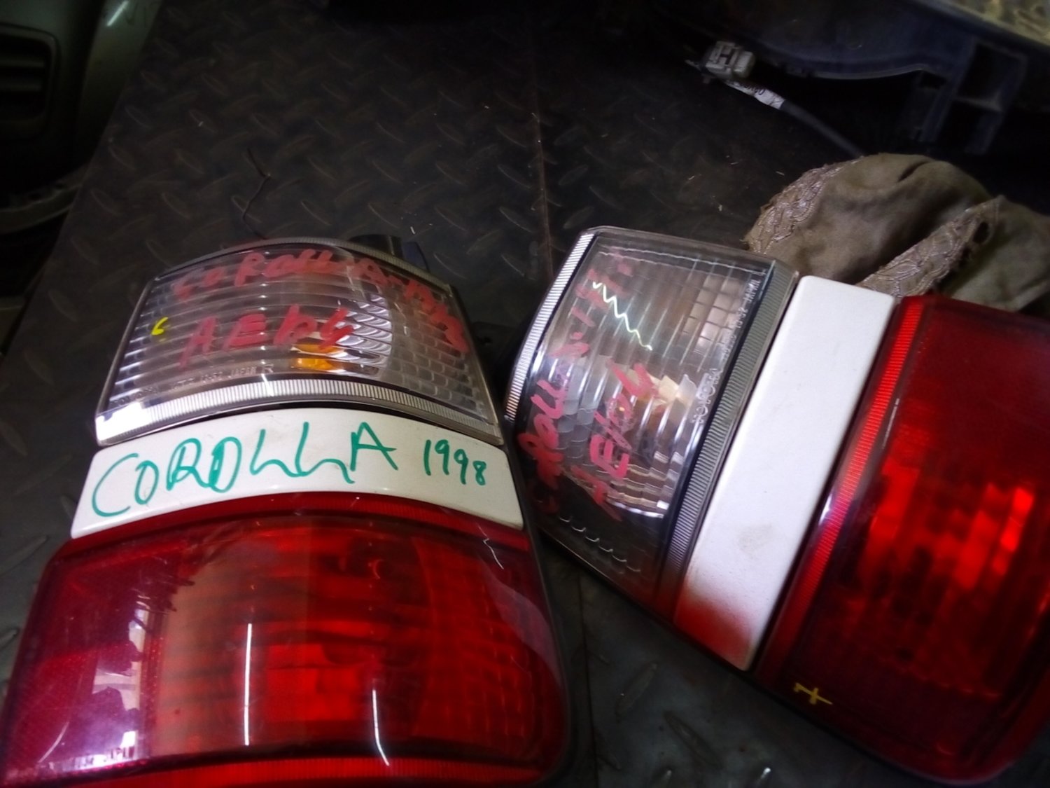 Toyota Corolla tail lights