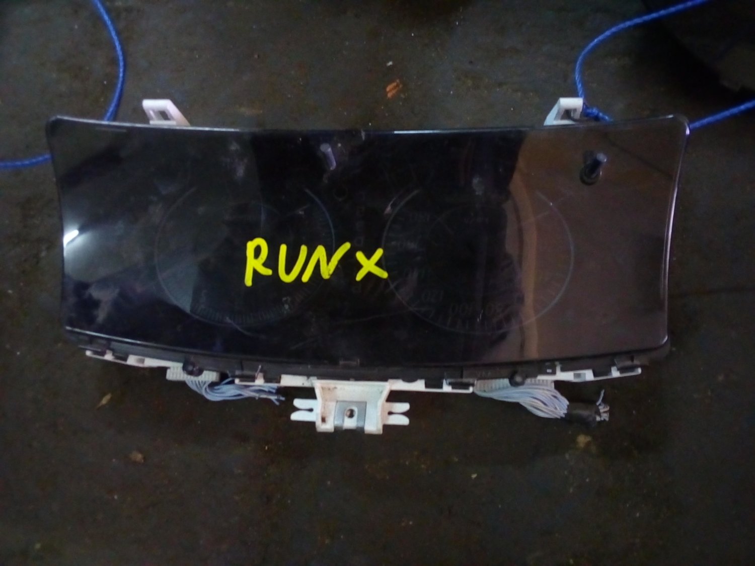 Toyota runx clock