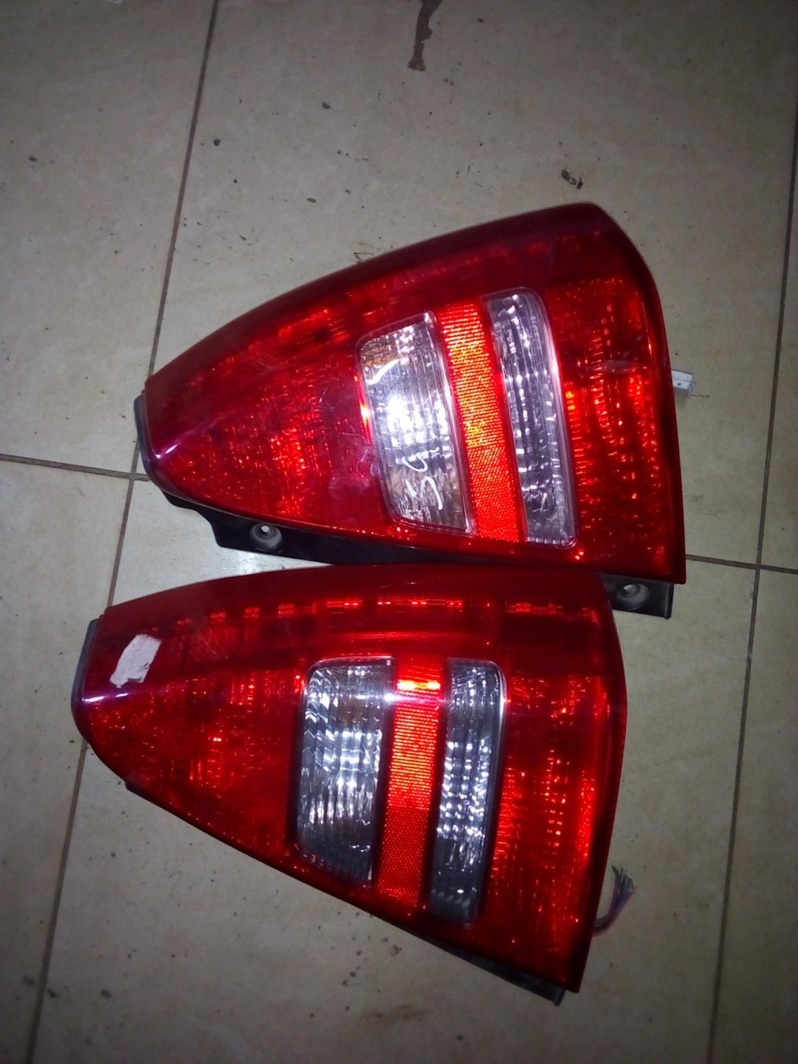 Subaru SG5 tail light