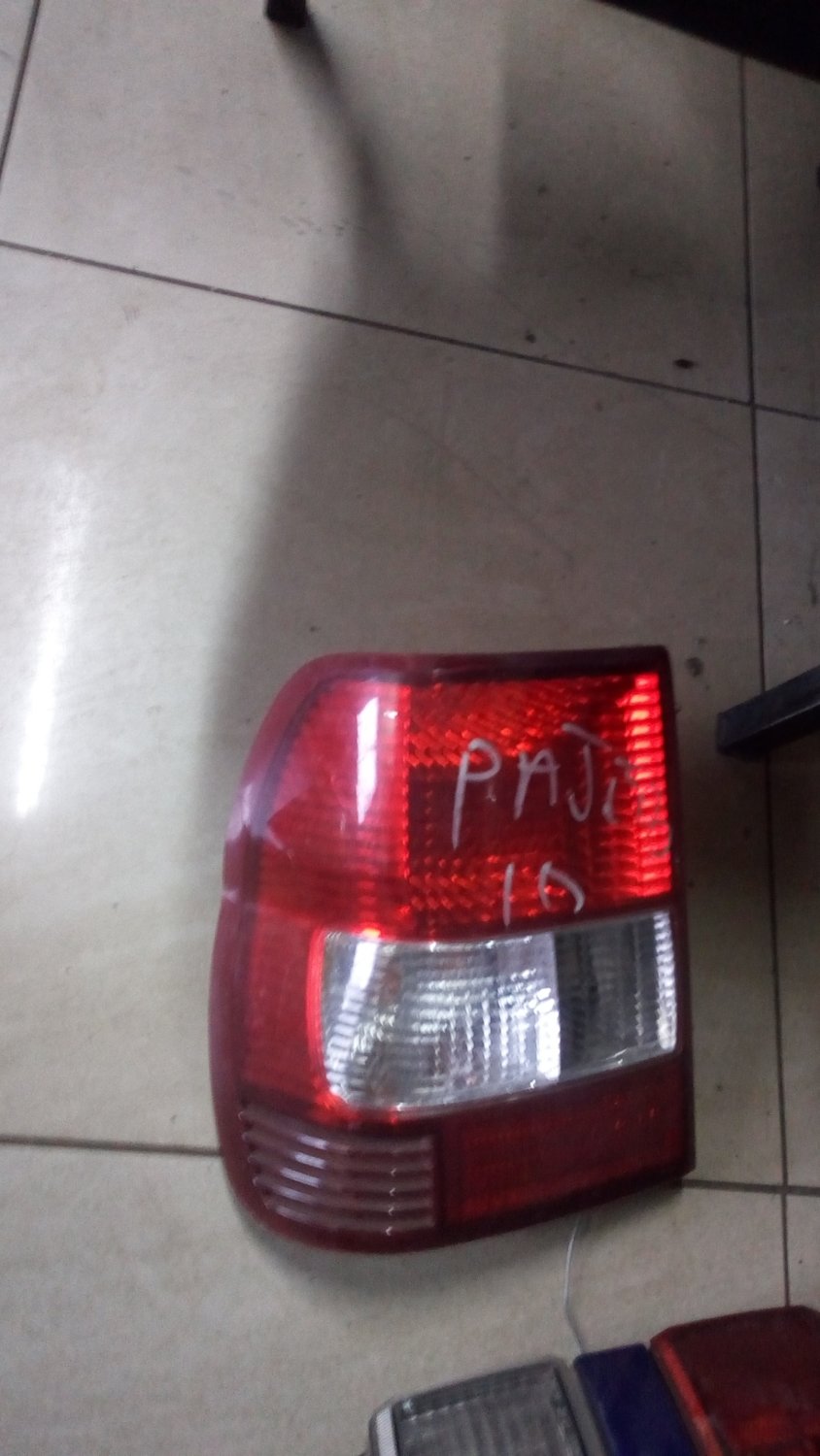 Mitsubishi pajero io tail light