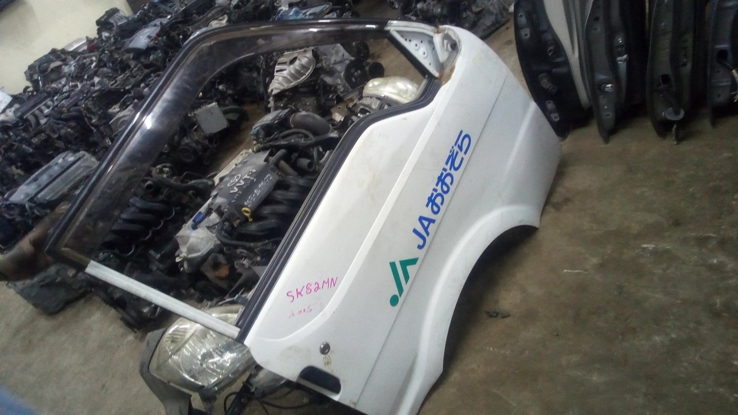 Toyota vannette driver door
