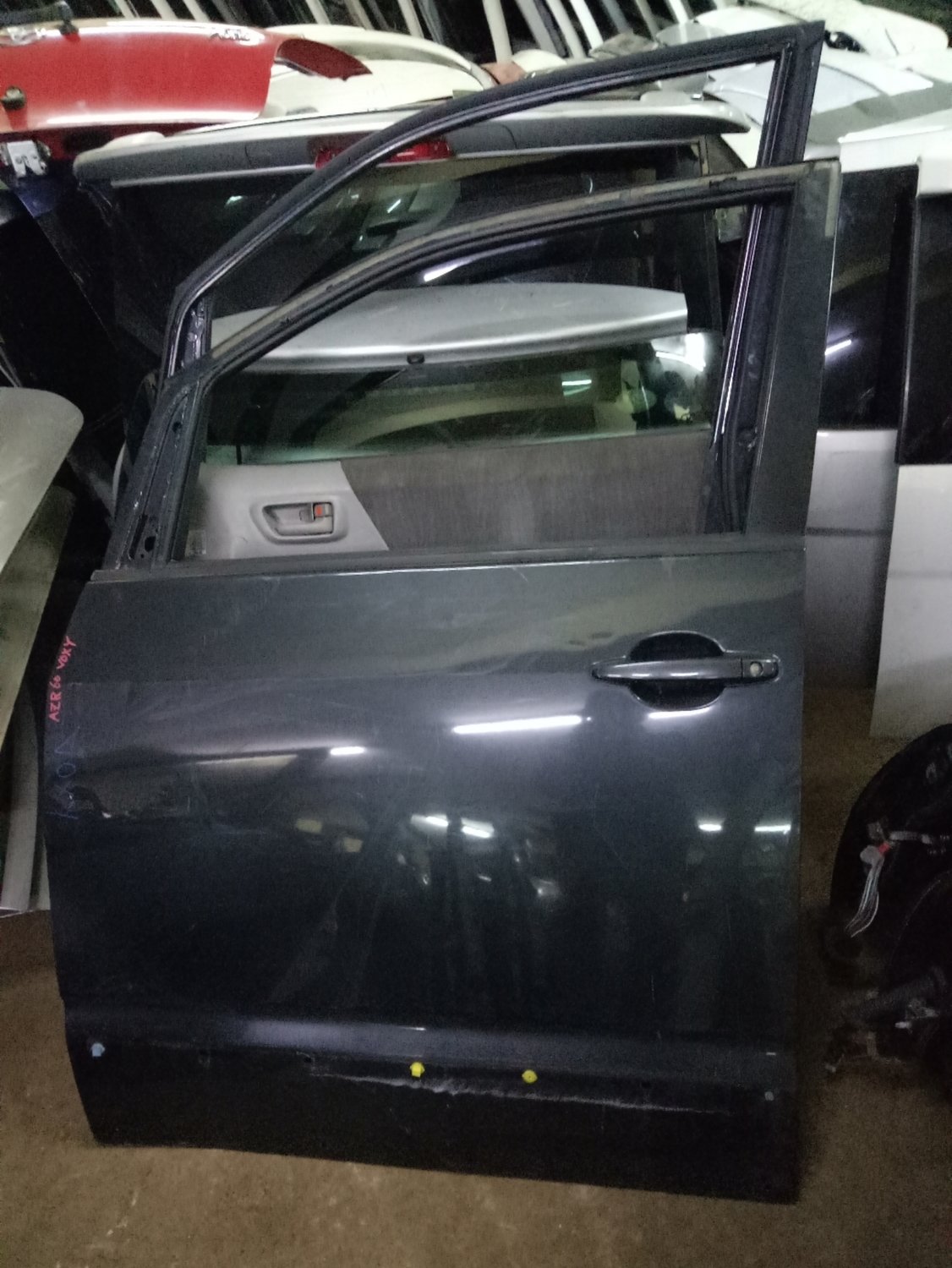 Toyota Noah passenger door