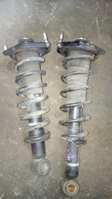 Toyota Sienta ncp81 front shocks