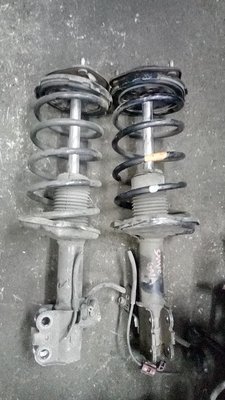 Toyota gaia front shock