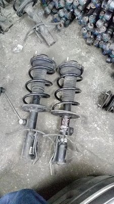 Toyota Noah front shocks