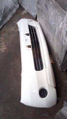 Toyota ist front bumper