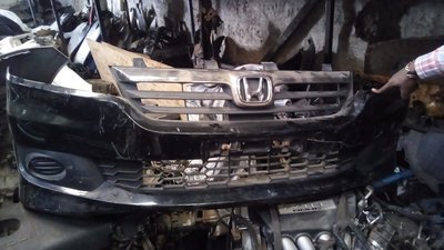 Honda stream front bumper