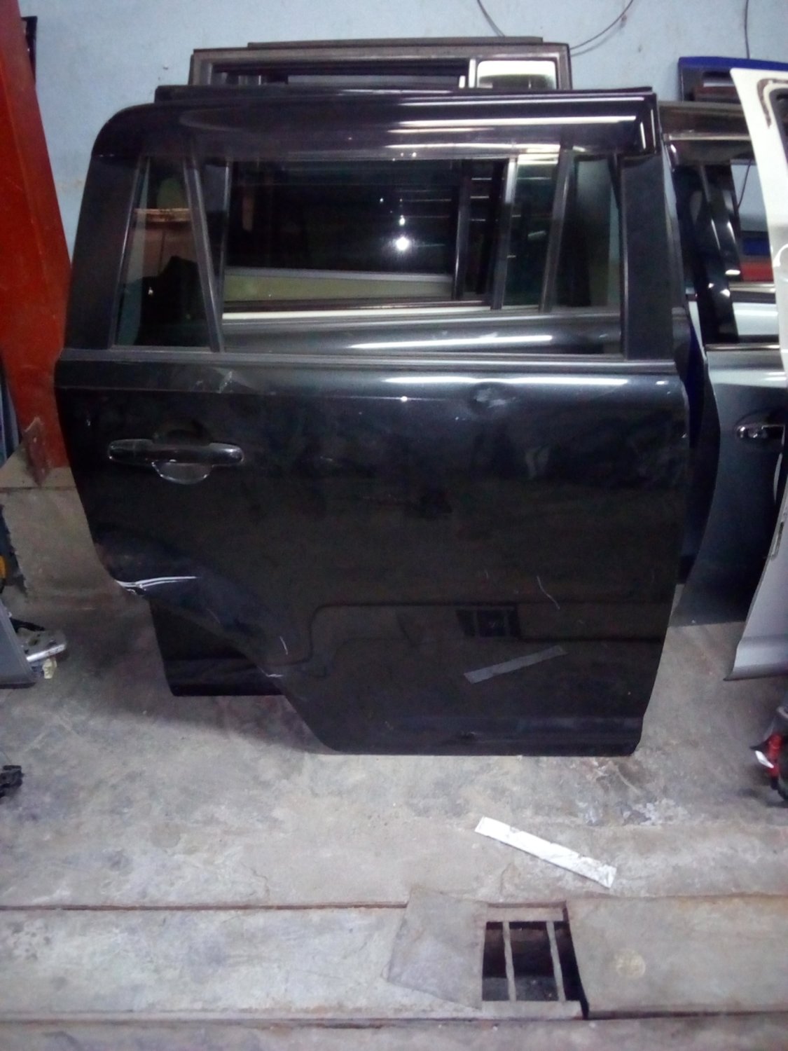 Toyota Rumion back right