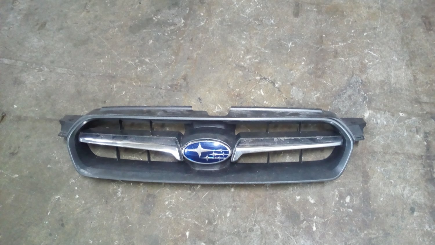 Subaru bp9 grill
