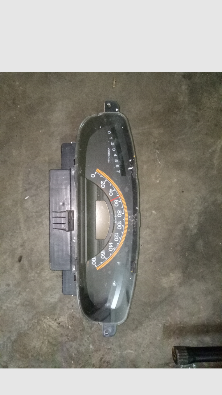 Toyota Corolla clock