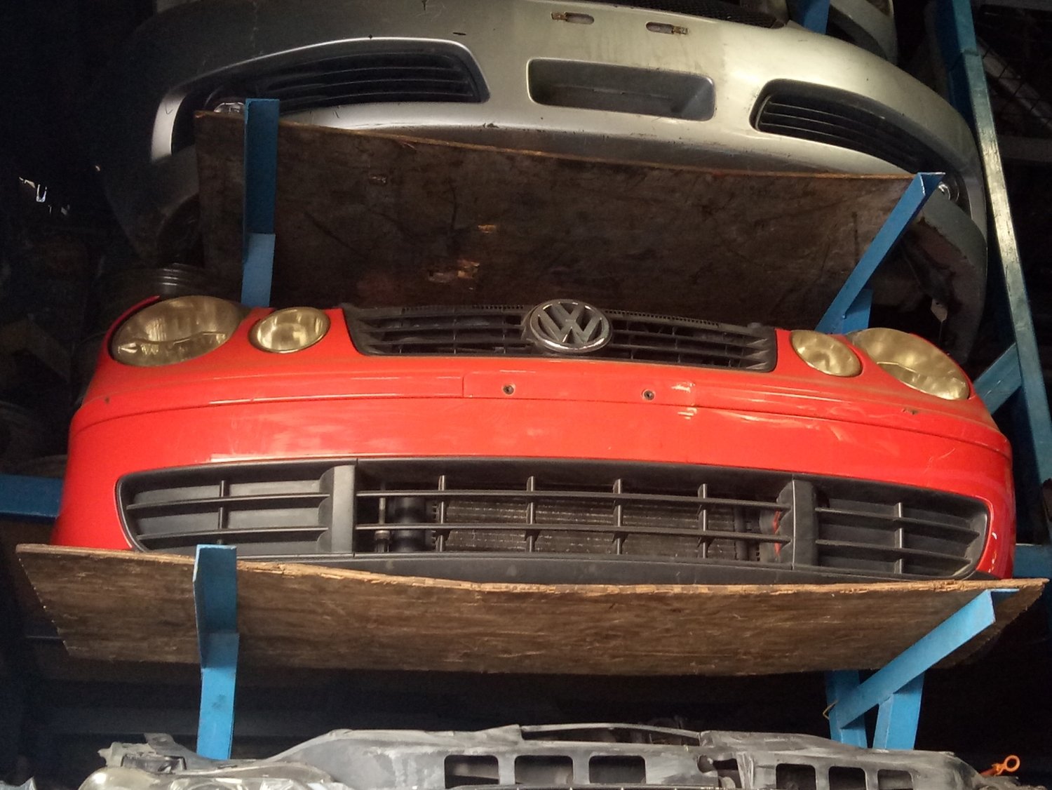 Vw Golf  old model nose cut