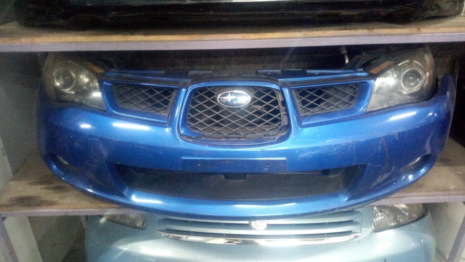 Subaru  Impreza nosecut
