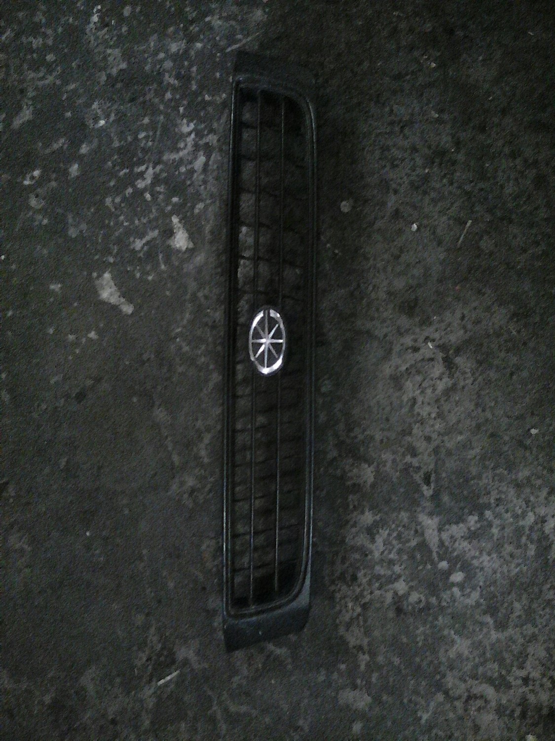 Toyota carina grill