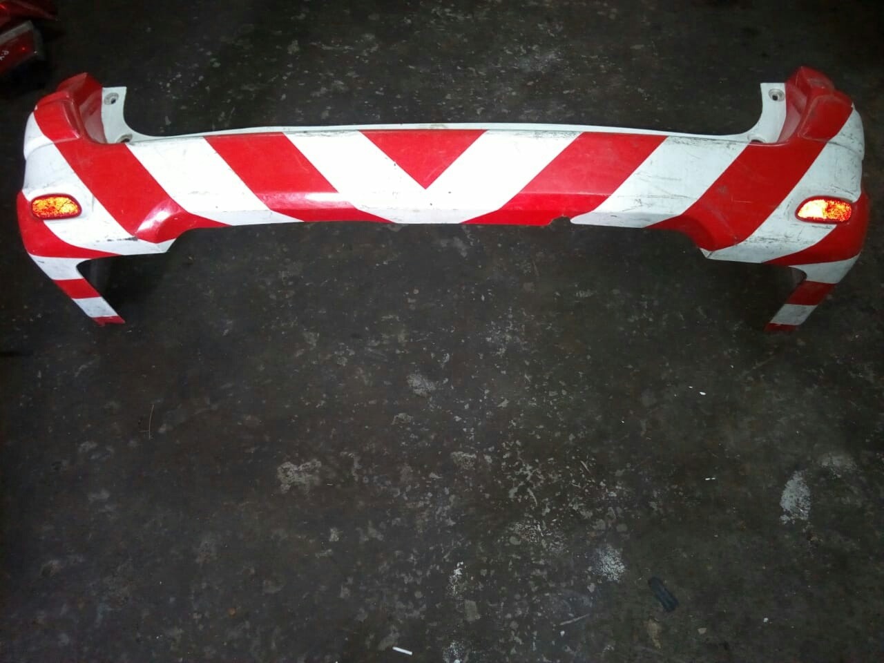 Nissan ad van rear bumper