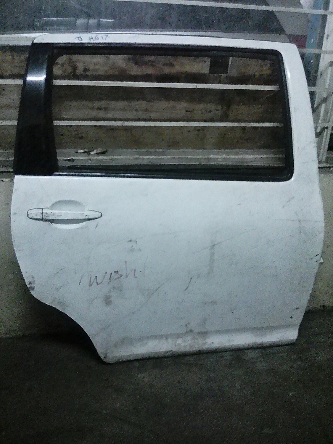 Toyota Wish Right back door