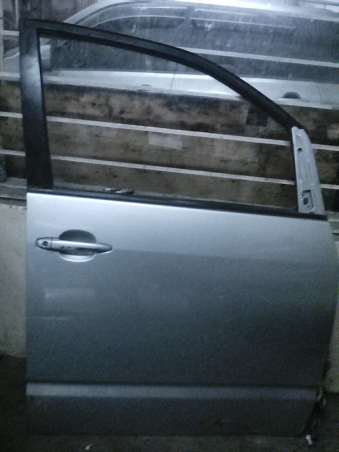 Toyota voxy Right front door