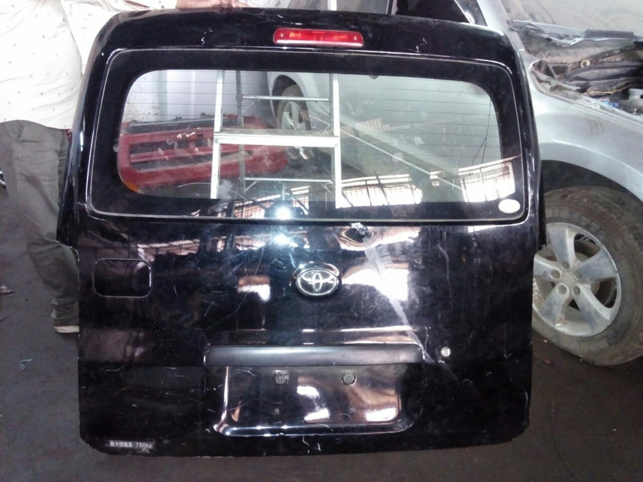 Toyota townes boot