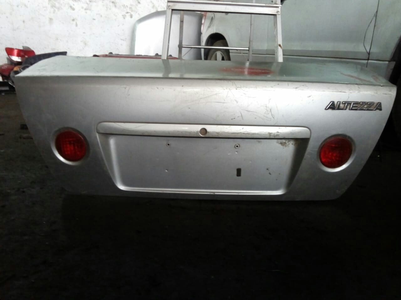 Toyota Altezza boot