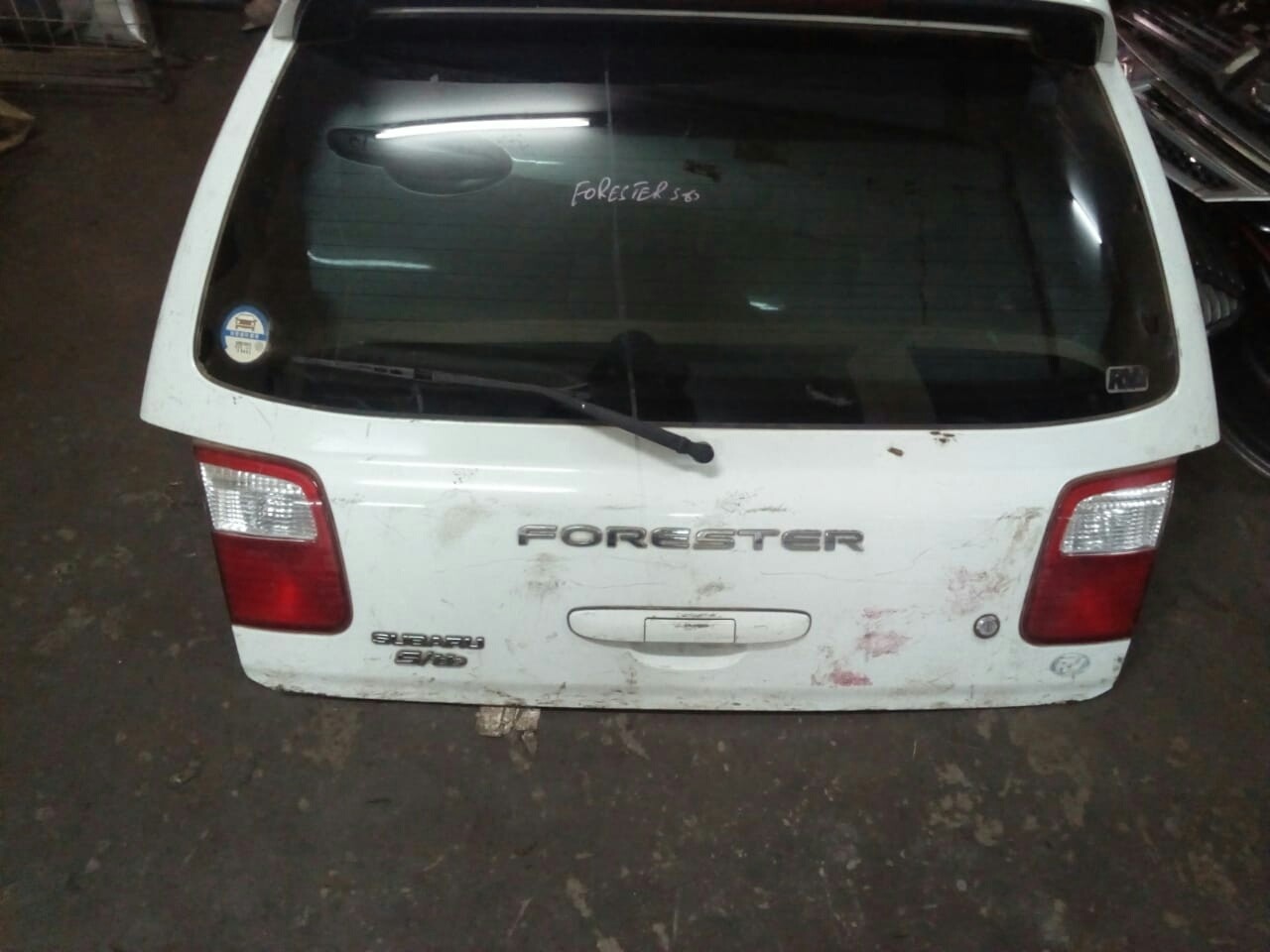 Subaru forester sf5 boot