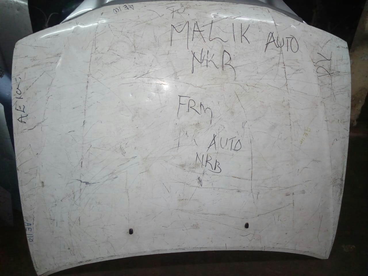 Toyota 110 bonnet