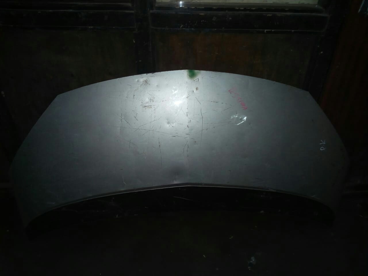 Toyota Estima bonnet