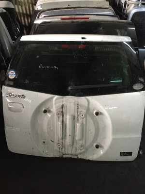 Toyota Rush boot door