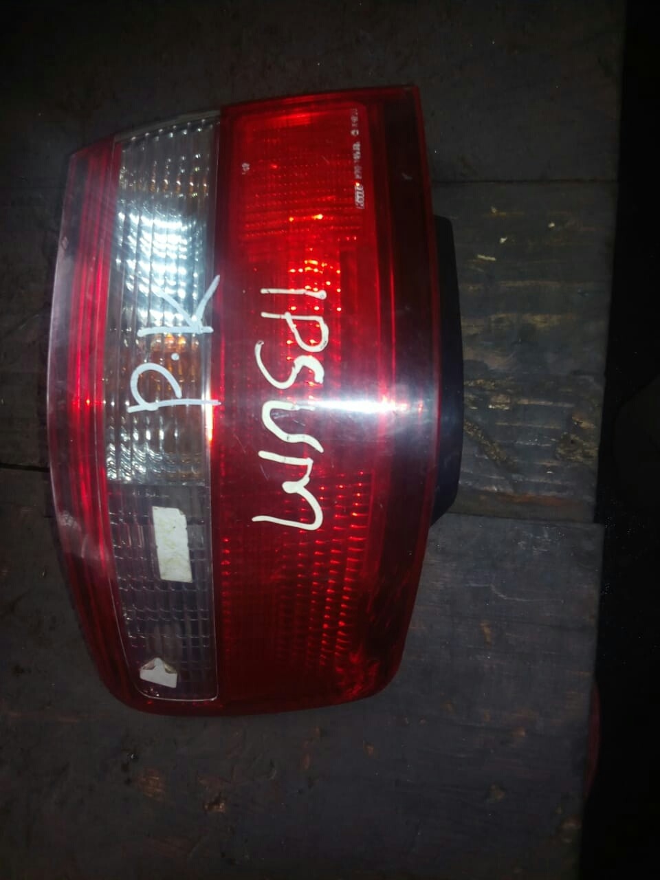 Toyota ipsum tail lights