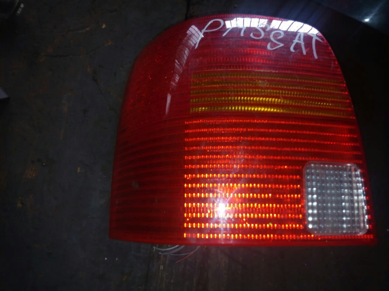 Volks wagen passat tail lights