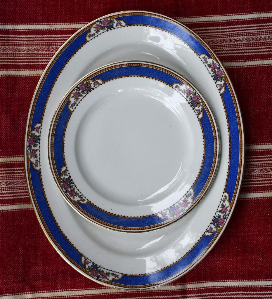 Сервиз на Imperial Porcelain Wedgwood