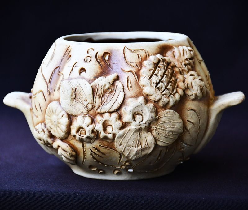 Авторски керамичен съд