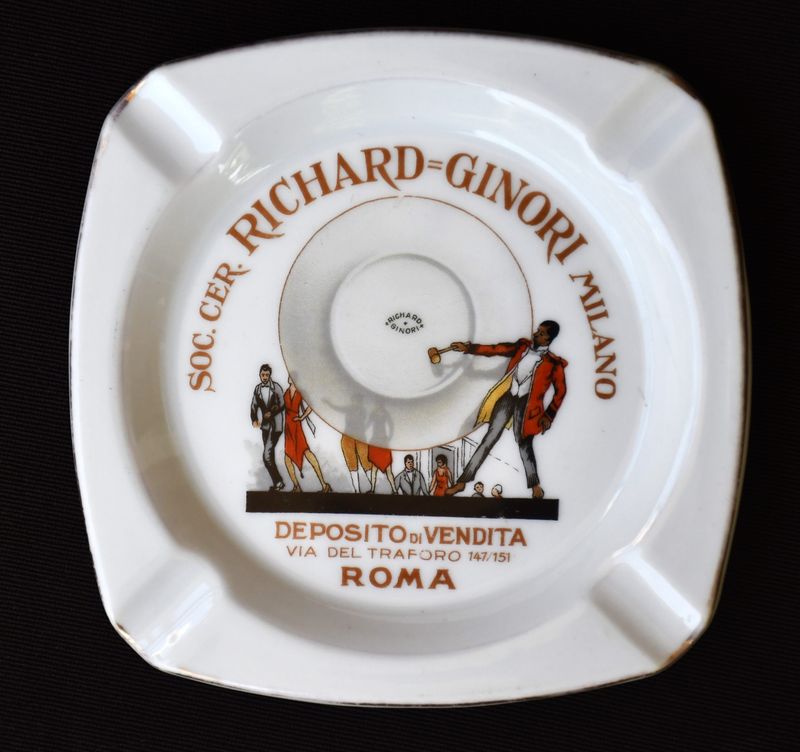 Рекламен пепелник на Ginori