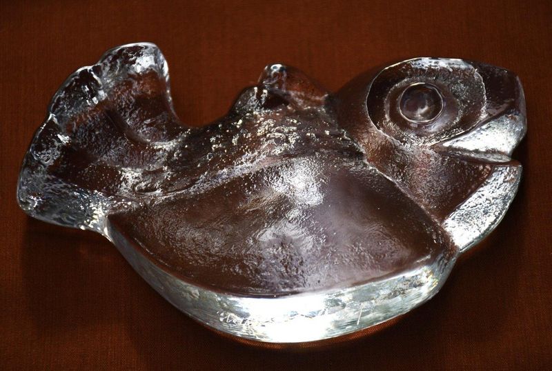 Авторска скулптура "Риба" на Ларс Хелстен