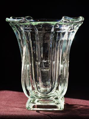 Walther Glass - модел &quot; Sigrid &quot; - Vintage ваза в стил Art Deco