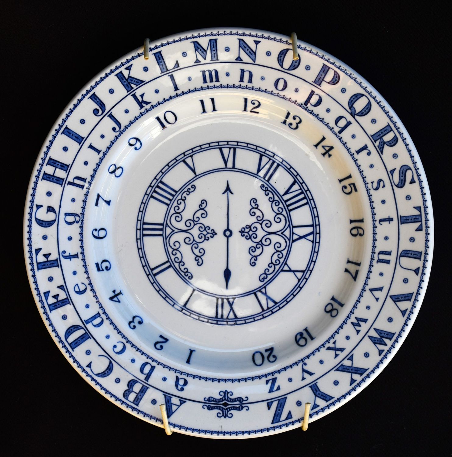 Английска декоративна чиния на  Английска декоративна чиния на "Adams"