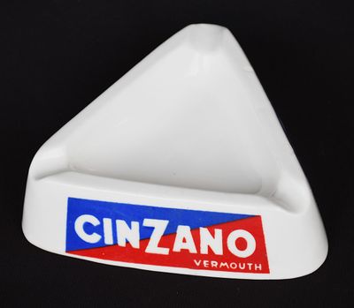 Винтидж пепелник Cinzano