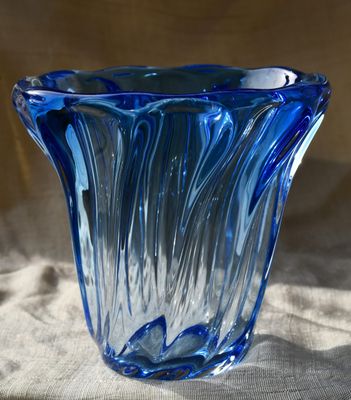 Ваза &quot;Vatel&quot; bleu на Рене Делвен