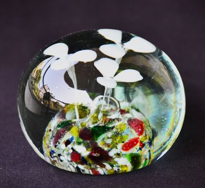 Преспапие - художествено стъкло Преспапие - художествено стъкло