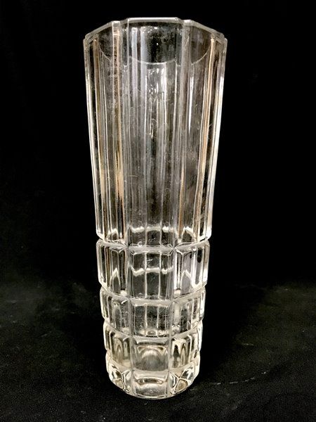 Кристална ваза